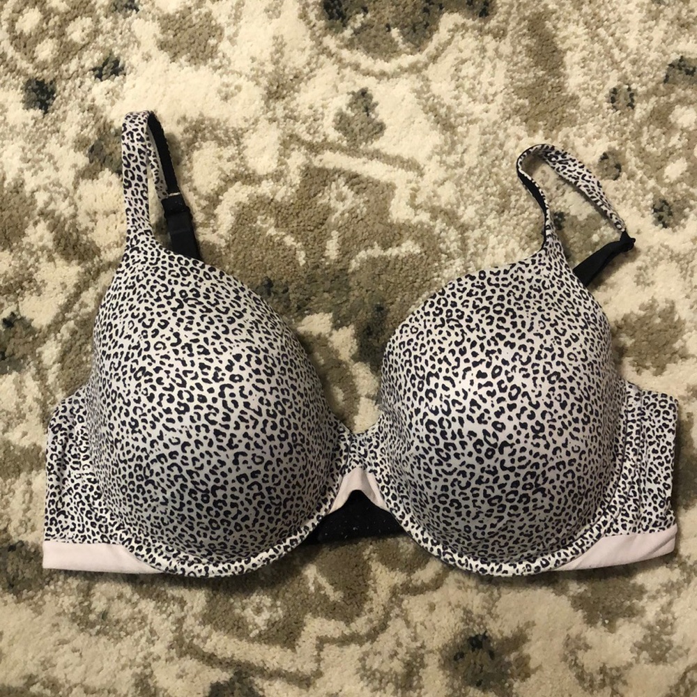 Victoria’s Secret Lined Perfect Coverage Bra 36 DD